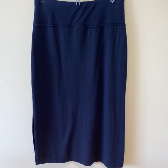 Athleta Midi Skirt (S) - Picture 2 of 5